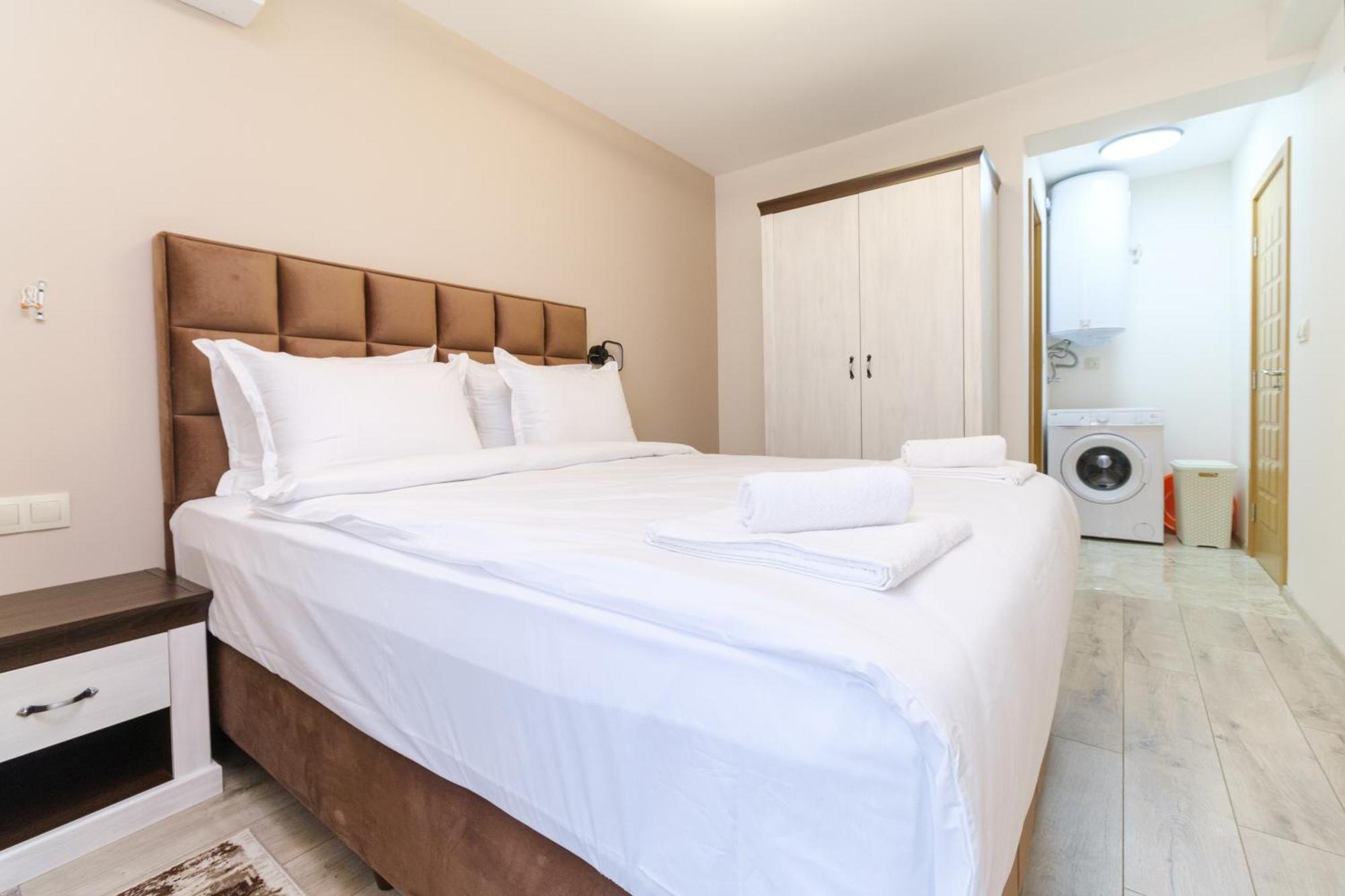 Ldv 13 Apartments Free Private Parking Plovdiv Luaran gambar