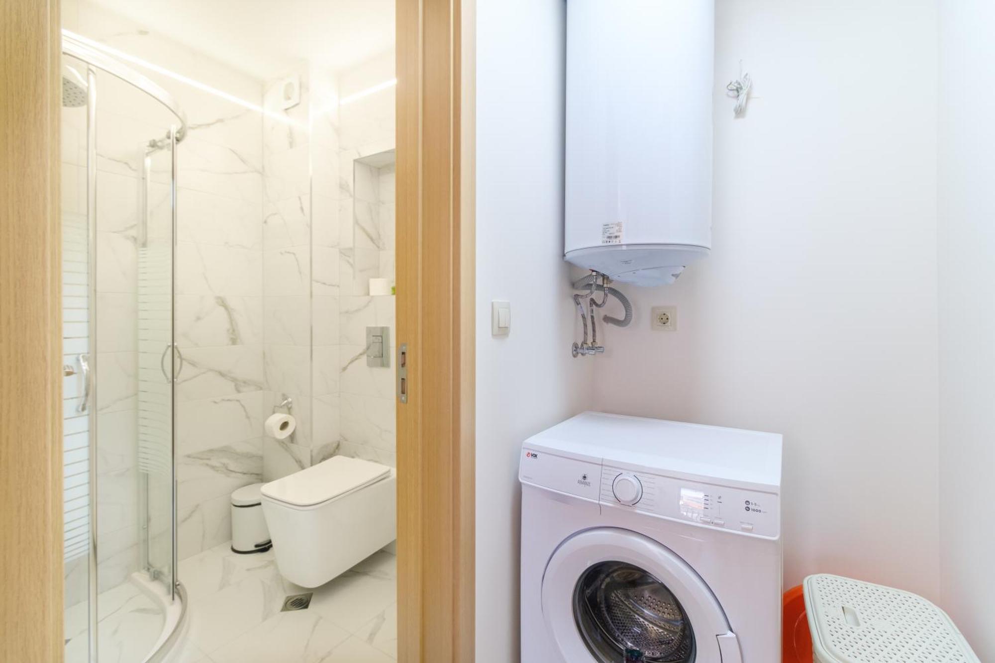 Ldv 13 Apartments Free Private Parking Plovdiv Luaran gambar