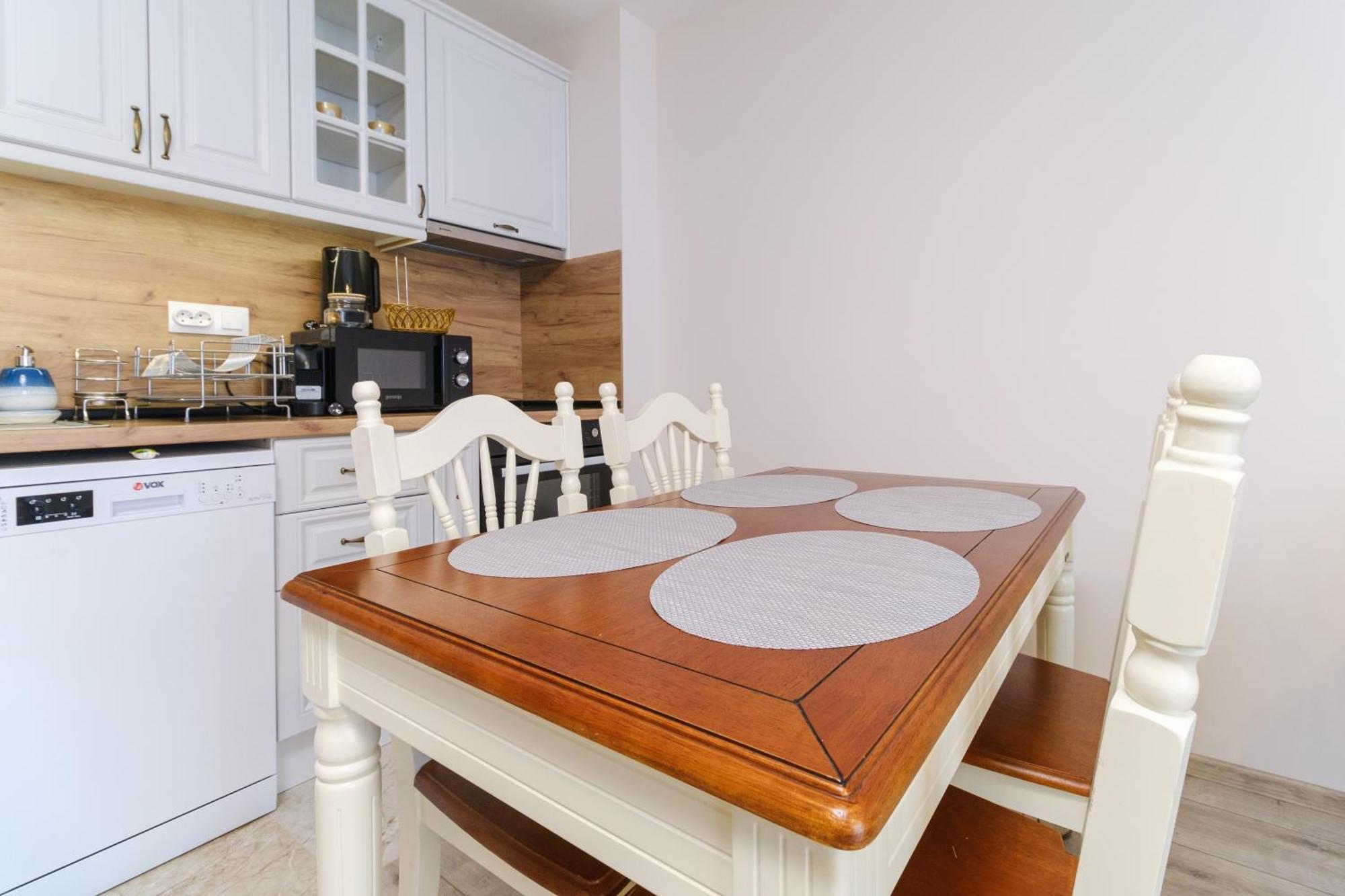 Ldv 13 Apartments Free Private Parking Plovdiv Bilik gambar