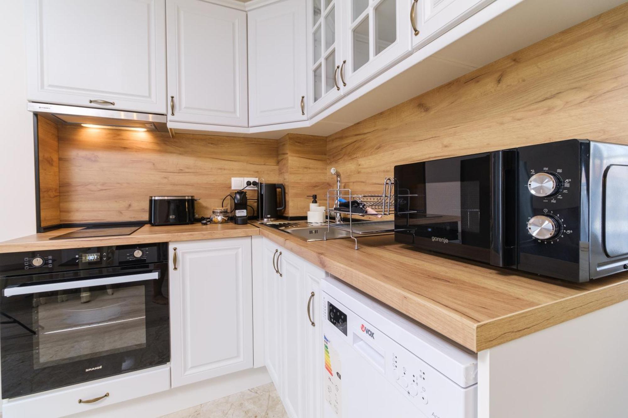 Ldv 13 Apartments Free Private Parking Plovdiv Luaran gambar