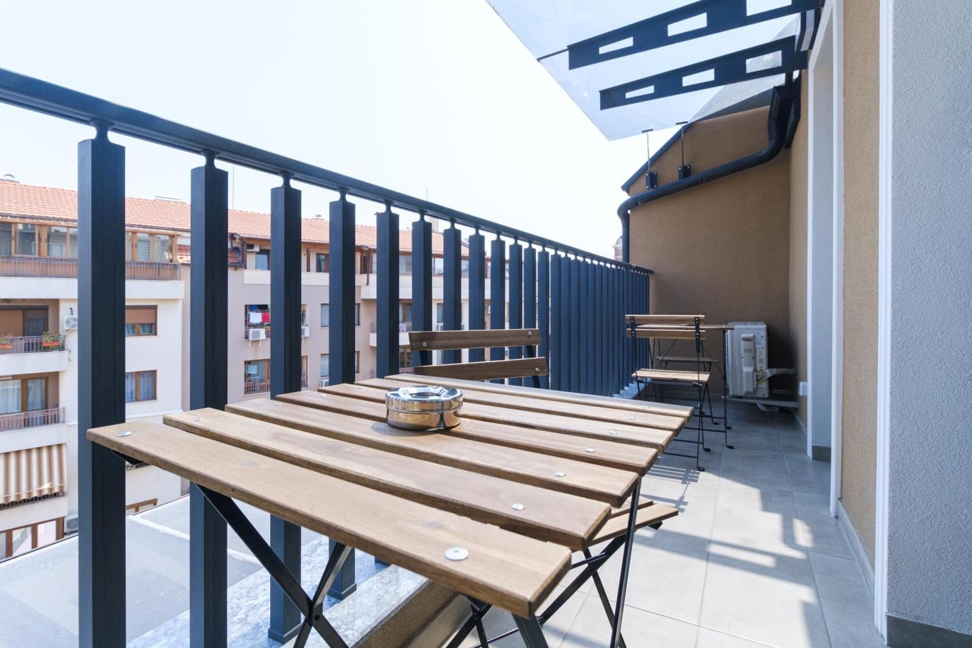 Ldv 13 Apartments Free Private Parking Plovdiv Luaran gambar