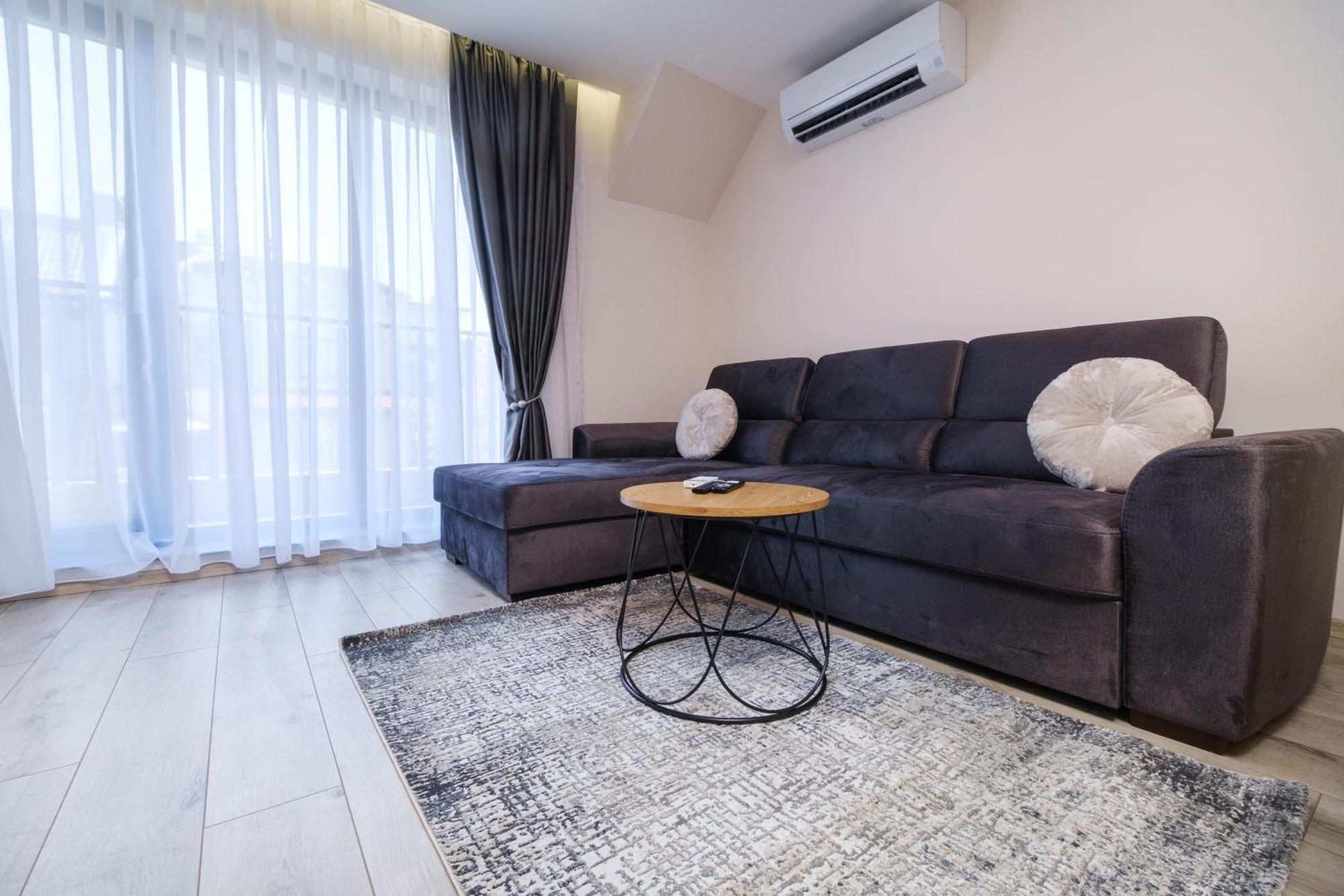 Ldv 13 Apartments Free Private Parking Plovdiv Luaran gambar