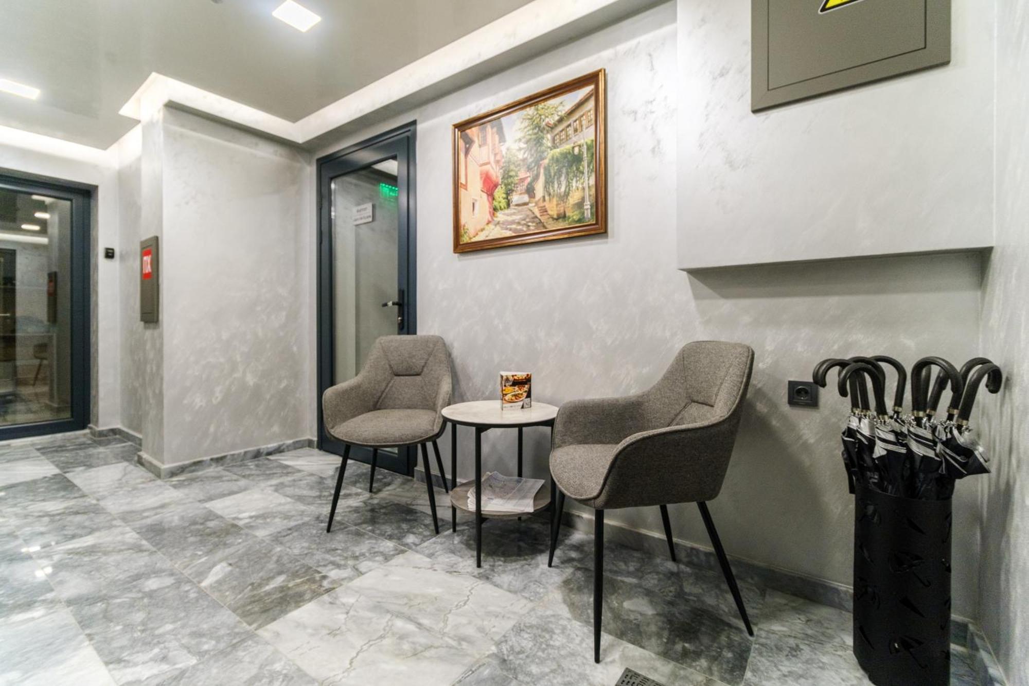 Ldv 13 Apartments Free Private Parking Plovdiv Luaran gambar